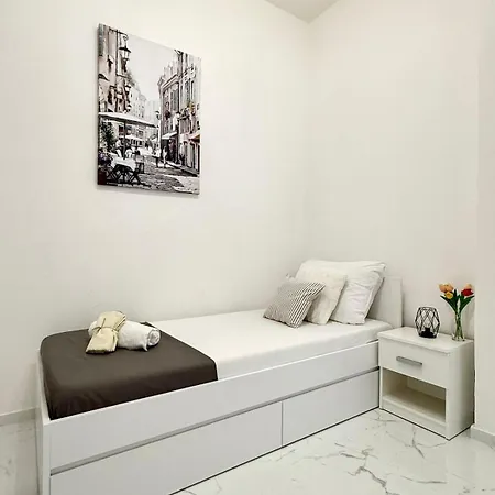 דירה Modern Brand-new *