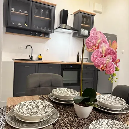 Modern Brand-new דירה