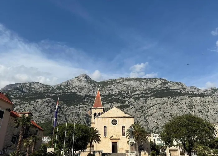 Modern Brand-new Apartment Makarska