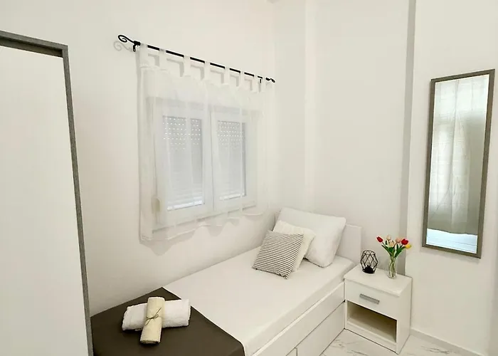 Modern Brand-new Apartment